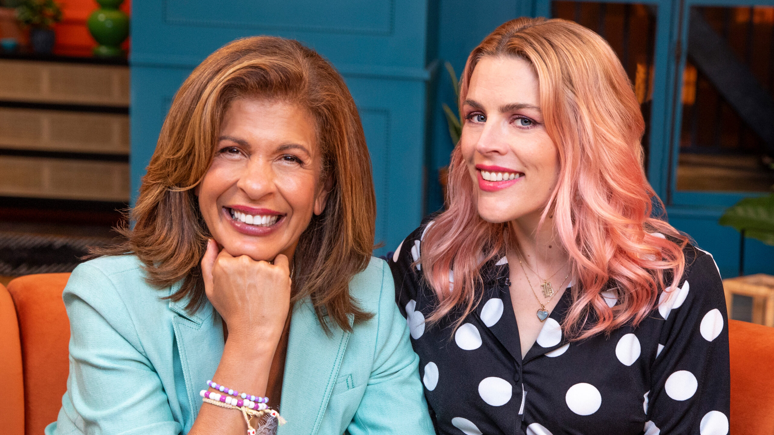AmericanAirlines_TV_EP_Stills_3840x2160_BTW_HodaKotb